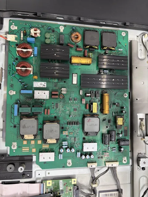 Mi / Xiaomi TV motherboard — photo 03